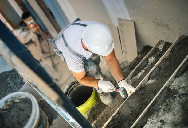 Best Local Concrete Companies  in Lake Winnebago, MO