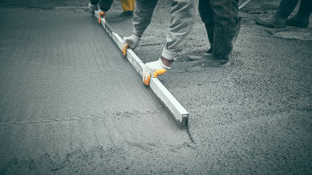 Best Custom Concrete Contractor  in Lake Winnebago, MO