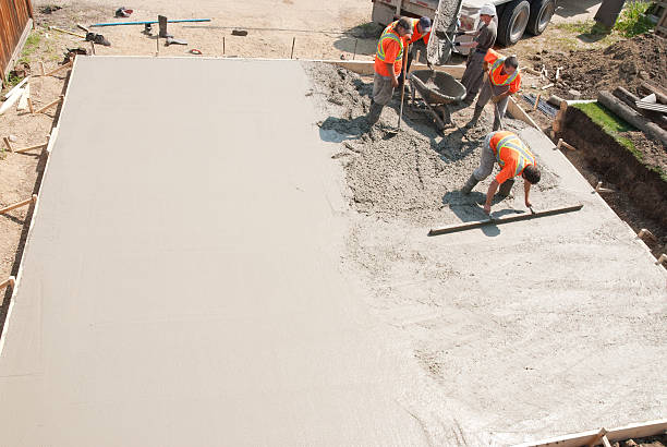 Best Concrete Flooring Contractor  in Lake Winnebago, MO